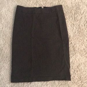 Gap black pencil skirt with white pinstripes